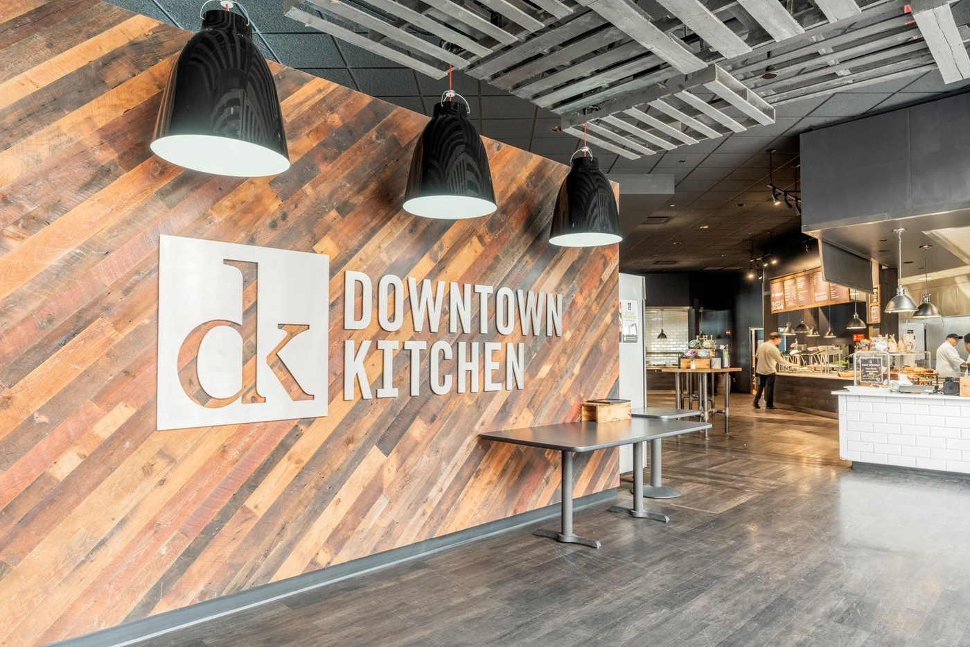 Dine at the ultra convenient gourmet restaurant in U.S Bank Center building